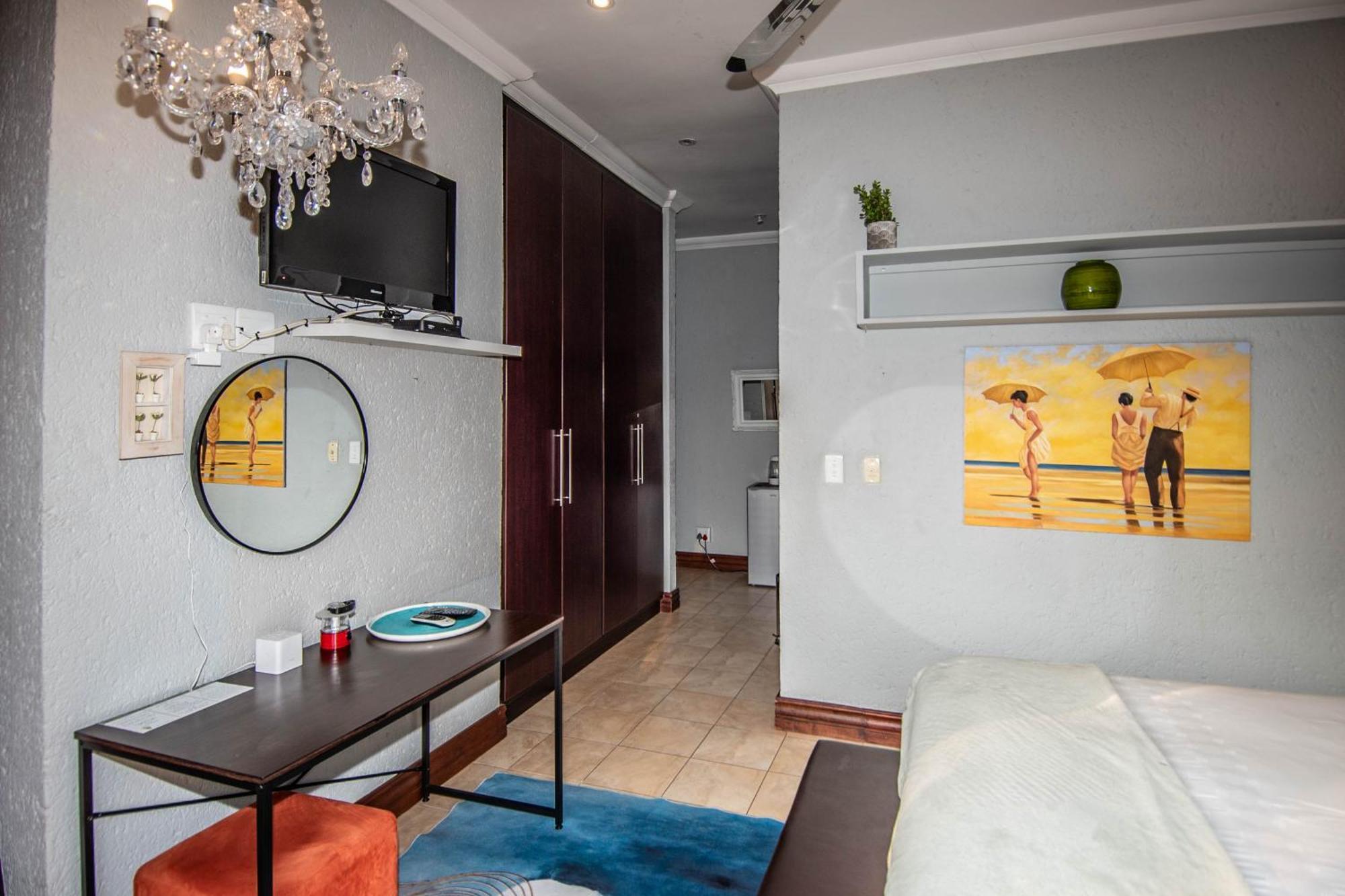 7 Saint Andrew Hotel ไวท์ริเวอร์ ภายนอก รูปภาพ